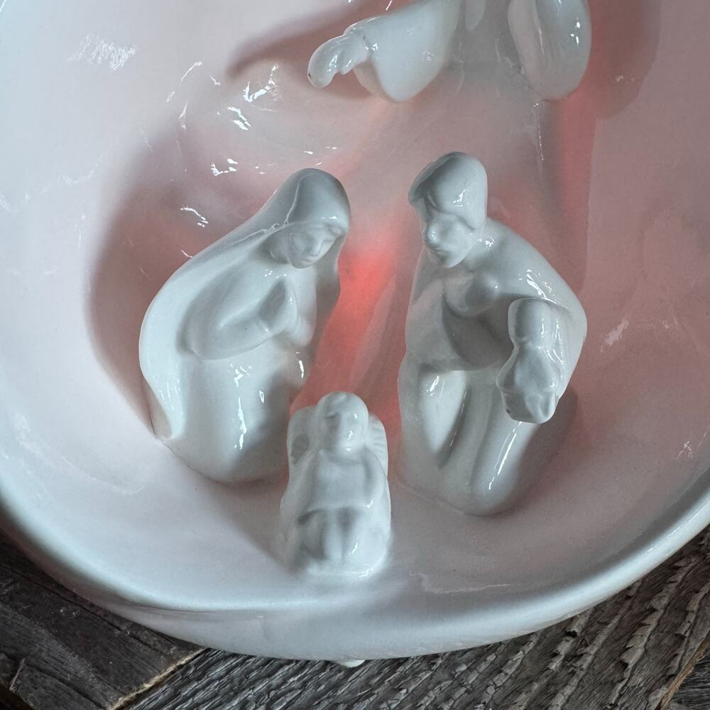 Coach House Gifts, White Ceramic Nativity Shelf Light, Manger in Angels Wings - Picture 13 of 16